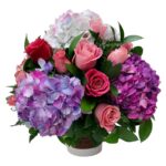 arreglo floral de hortensias pastel