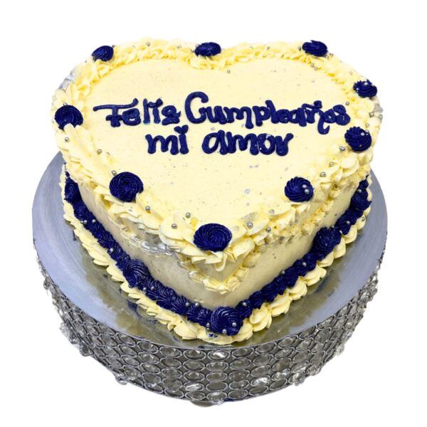 Torta Sabor Naranja con Arequipe Corazón Azul