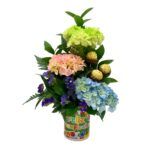 Arreglo Floral en Mug con Ferreros