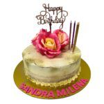 Torta Sabor Ponque Envinado Semidesnuda con Flores