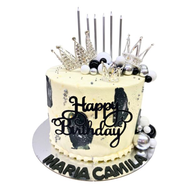 Torta Sabor Naranja con Arequipe Silver Crown