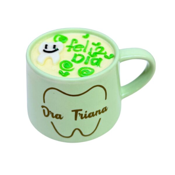 taza cake odontologo