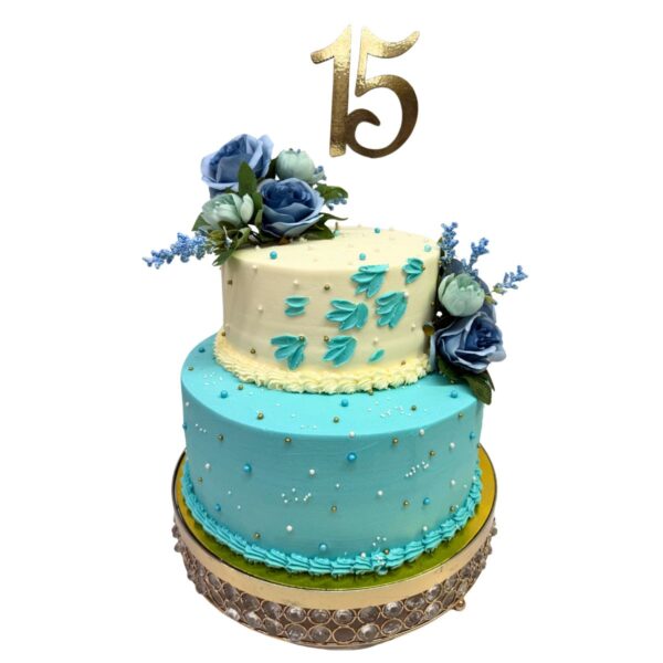 torta 15 años azul flores