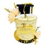 torta grado birrete flores crema topper