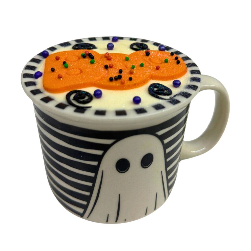 taza cake fantasma